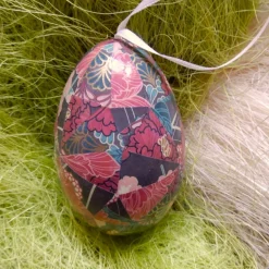 Osterei aus Gänseei – italienisches Buntpapier, Decoupage-Technik, handgemachte Dekoration