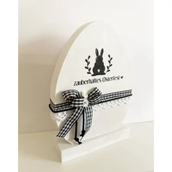 Osterei aus Holz auf Sockel, weiß/schwarz, Ostern