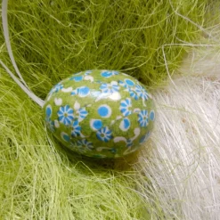 Osterei beklebt mit italienischem Designpapier in Decoupage-Technik Osterdekoration
