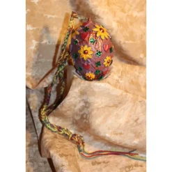 Osterei BLÜTEN & HERZEN Acrylmalerei Collage auf einem Kunststoffei Fensterdeko Hängedeko Wohndeko Handarbeit