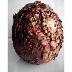 Osterei COCOONED Osterdeko  Keramikei dekoriert mit Modeliermasse im Steampunk-Stil Viktorianisch Deko-Ei Mystisches Ei