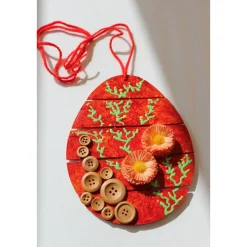 Osterei GÄNSEBLÜMCHEN Collage Acrylmalerei auf einem Holzei Künstler-Ei Wanddeko Collage Blütenbild Osterdekoration