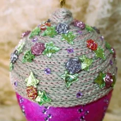 Osterei PINK/GRAU mit Acrylfarbe bemalt und mit Wolle und Schmucksteinen verziert Osterdeko Hängedeko großes Osterei