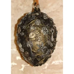 Osterei SCHWARZ/SILBER mit Acrylfarbe bemalt und mit Steampunk-Elementen dekoriert Osterdeko Hängedeko großes Osterei