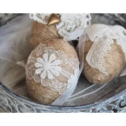 OSTEREIER * DEKO * VINTAGESTIL * LANDHAUSSTIL * CREMEWEISS/BEIGE/GOLDFARBEN * BAND/SPITZE * CA 6 CM