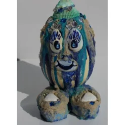 Osterfigur SHELLY EIERMEIER witziges Ostergeschenk kleine Skulptur Deko-Ei Künstler-Ei Osterei Muscheln