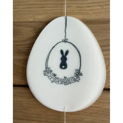 Ostergirlande aus (Transparent-) Papier