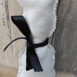 Osterhase aus Baumwollstoff weiß