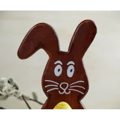 Osterhase aus Holz handgemacht – Rustikale Osterdeko, Unikat mit Ei & Puschel