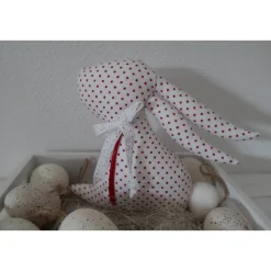 Osterhase aus Stoff - schöne Deko für Ostern - Stoffhase für das Osternest - Osterdeko