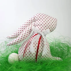 Osterhase aus Stoff - schöne Deko für Ostern - Stoffhase für das Osternest - Osterdeko