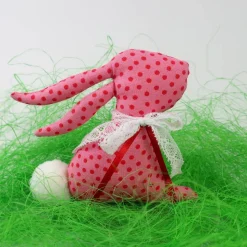 Osterhase aus Stoff - schöne Deko für Ostern - Stoffhase für das Osternest - Osterdeko