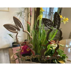 Osterhasen – Deko-Stecker, Pflanzenstecker mit Hasenmotiv, Verzierte Osterhasen-Stecker