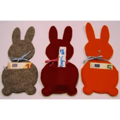 Osterhasen Filz mit Tasche personalisierbar mit Name Geldgeschenk Gutscheine-Verpackung graumeliert dunkelrot orange