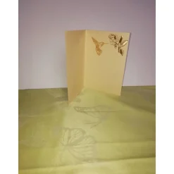 Osterkarte in beige mit einem grossen Osterrei