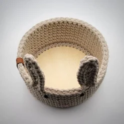 Osterkorb gehäkelt – Hasenkorb mit Holzboden & Hasenohren
