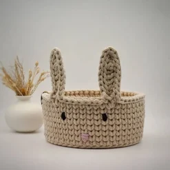 Osterkorb gehäkelt – Hasenkorb mit Holzboden & Hasenohren