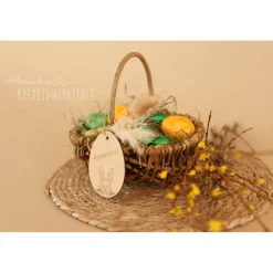 Osterkorb, Osterkörbchen, Osternest, personalisiert Geschenkidee, Korb mit Namensschild, Osterdeko, Holzanhänger