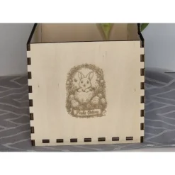 Osterkorb Osternest mit Osterhase und Lasergravur – Personalisierbares Osterkörbchen aus Holz