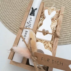 Ostern Geschenkset Ostergeschenk Hase mit Herz klein Kerzenhalter Herz Kerzenset Stabkerze Kerzenbox Holzbox Mitbringsel