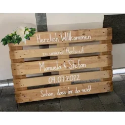 Palettenaufkleber für die Hochzeit - personalisiert - weiße/schwarze Schrift Herzen Datum Herzlich Willkommen Font 3