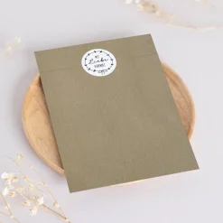 Papiertüten aus Kraftpapier / Flachbeutel in verschiedenen Größen als Geschenkverpackung für jeden Anlass