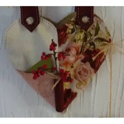 Patchwork kleiner Wandbehang Herz mit Reagenzglas für Valentin oder Muttertag