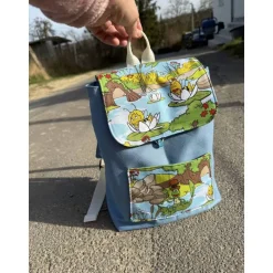 Personalisierbarer Kindergartenrucksack - Biene Maja personalisierbar mit Namen - Rucksack in Wunschfarbe aus Canvas