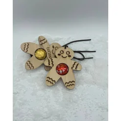 Personalisiere deinen Lebkuchenmann aus Holz – Geschenkidee zu Weihnachten & Nikolaus für Schokokugeln