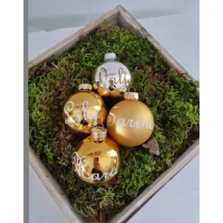 Personalisierte Christbaumkugeln mit Namen – Glas, 6 cm, verschiedene Farben