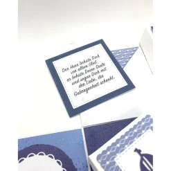 Personalisierte Explosionsbox zur Kommunion, Konfirmation, Taufe oder Geburt – Handgemachtes Geschenk mit Bibel-Schachtel (blau/weiß)