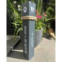 Personalisierte Gedenksäule mit Licht für verstorbenes Haustier – Erinnerung & Trost aus Holz