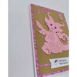 Personalisierte Glückwunschkarte Kindergeburtstag mit süßem Drachen – Handgemacht in 2 verschieden Farbvarianten