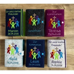 Personalisierte Gotteslobhülle aus Filz – Ihr seid meine Freunde 2026 - mit Name und Datum