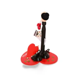 Personalisierte, handgefertigte Holzfiguren als kreatives Geldgeschenk zur Hochzeit