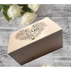 Personalisierte Holzbox mit  Lieblingssprüchen und einer Widmung eignen sich hervorragend für verschiedene Anlässe