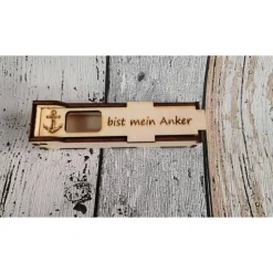 Personalisierte Holz-Geschenkbox für Du...Schokoriegel mit individueller Lasergravur