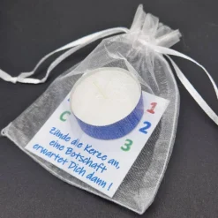 Personalisierte Teelichter als Gastgeschenke zur Einschulung – Danke sagen mit versteckter Botschaft