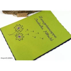 Personalisierte Zeugnismappe aus lila Filz mit Pusteblume – Geschenk zur Einschulung Mädchen