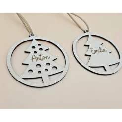 Personalisierter Anhänger für Weihnachtsbaum und Geschenk Holzanhänger Christbaum Tannenbaum Weihnachtskugel mit Name