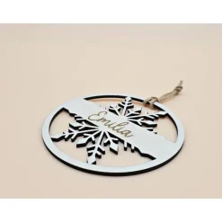 Personalisierter Anhänger für Weihnachtsbaum & Geschenk Schneeflocke Holzanhänger Weihnachtskugel Tannenbaum mit Name