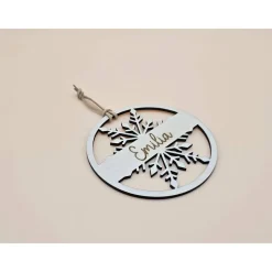 Personalisierter Anhänger für Weihnachtsbaum & Geschenk Schneeflocke Holzanhänger Weihnachtskugel Tannenbaum mit Name