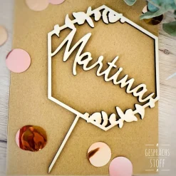 Personalisierter Cake Topper Holz Hexagon Eukalyptus 