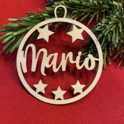 Personalisierter Christbaumanhänger aus Birkensperrholz mit deinem Wunschnamen – Geschenkidee Weihnachten