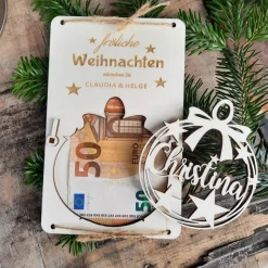 Personalisierter Geschenkanhänger & Weihnachtsbaumschmuck aus Holz – Adventsdeko mit Gravur