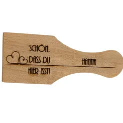 Personalisierter Racletteschaber aus Buchenholz – Tischkärtchen & Mitgebsel