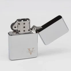 Personalisiertes Benzin Sturmfeuerzeug Chrom – Monogramm & Name, für Rechts- oder Linkshänder, Geschenkbox