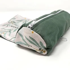 personalisiertes Federmäppchen Schule - grün - Stiftemäppchen mit Namen Gummiband, Geschenk Studentin, Mäppchen Mädchen