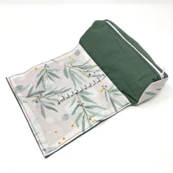 personalisiertes Federmäppchen Schule - grün - Stiftemäppchen mit Namen Gummiband, Geschenk Studentin, Mäppchen Mädchen