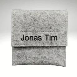 personalisiertes Filztäschchen Rosenkranz NAME  Farbwahl